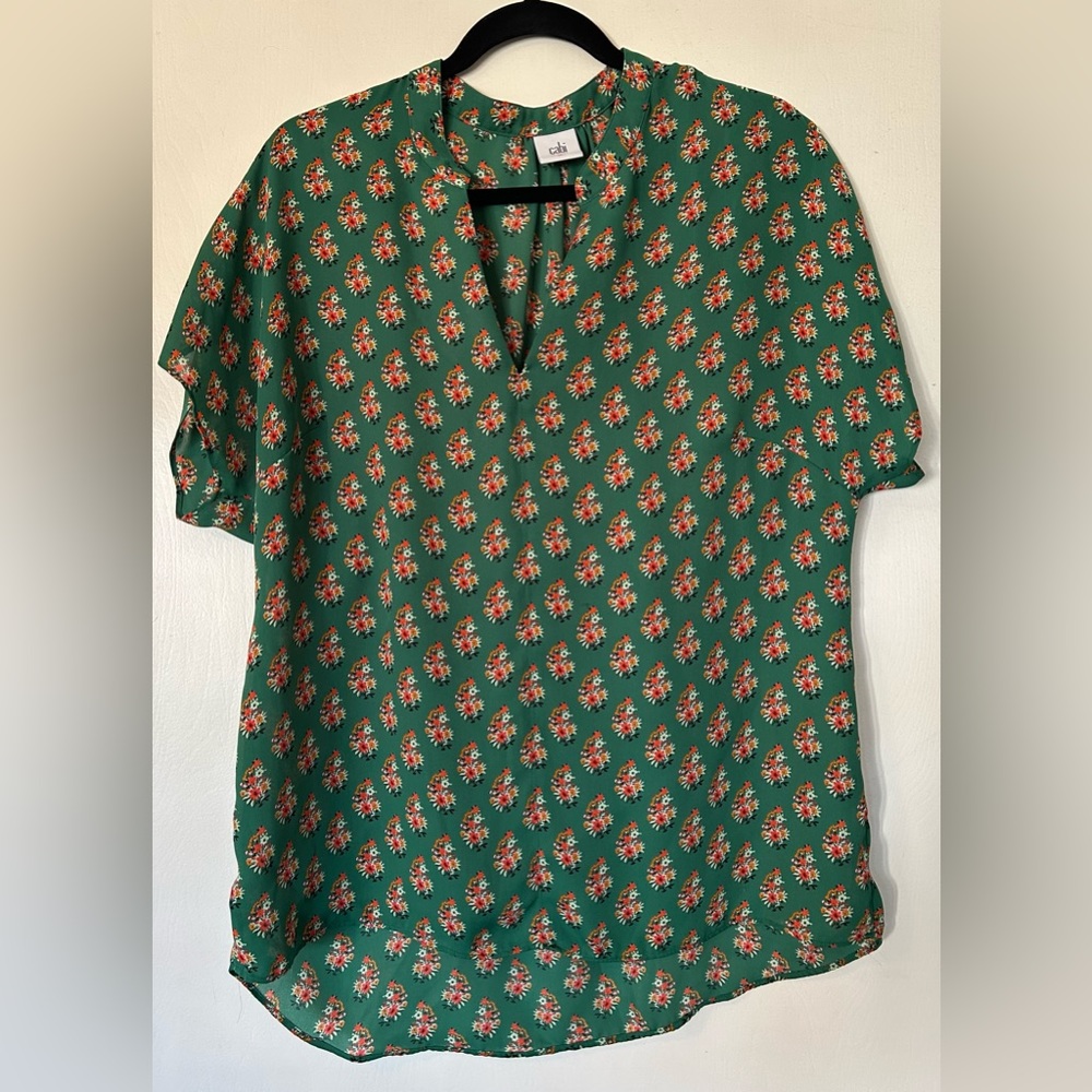 Green floral Cabi top